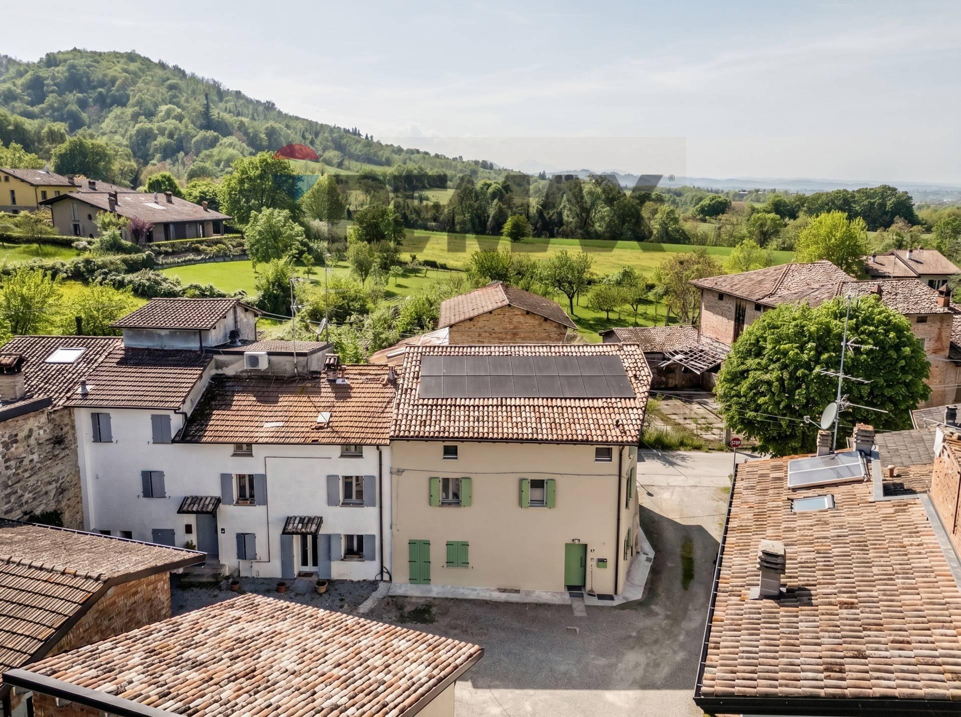 Casa indipendente in Via Risorgimento 37, Quattro Castella