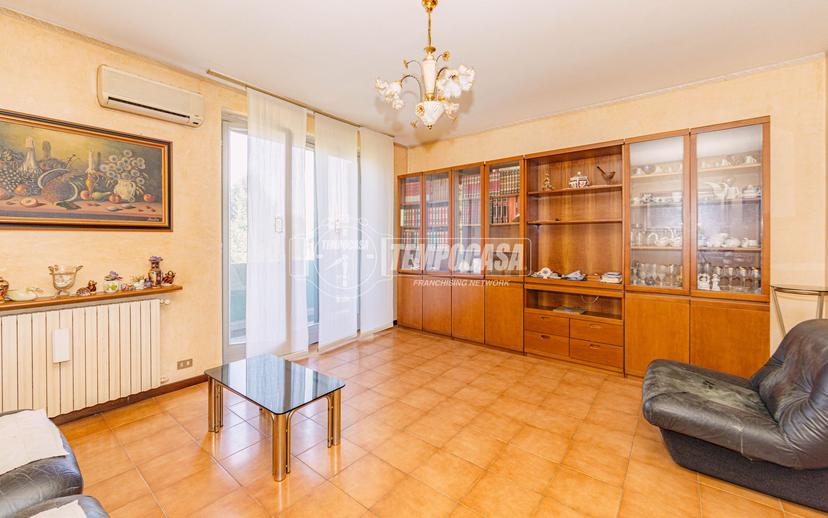 Trilocale in Via Fiordalisi 18, Parona — foto 5 di 5