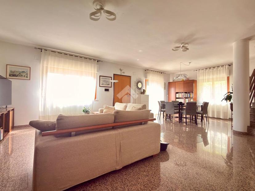 Villa a schiera in Via dei Giacinti 29, Ascoli Piceno — foto 4 di 5