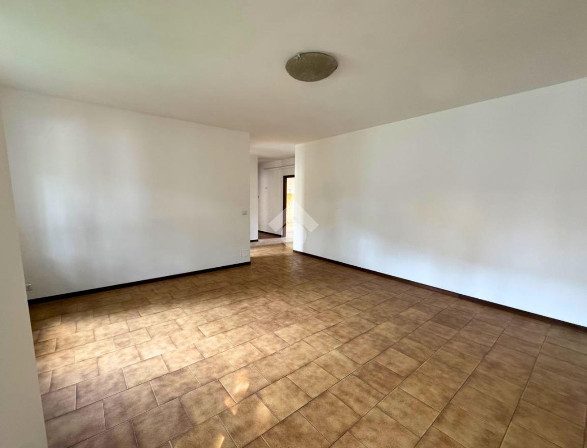 Villa in Via S. Giovanni Bosco 1, Vercelli