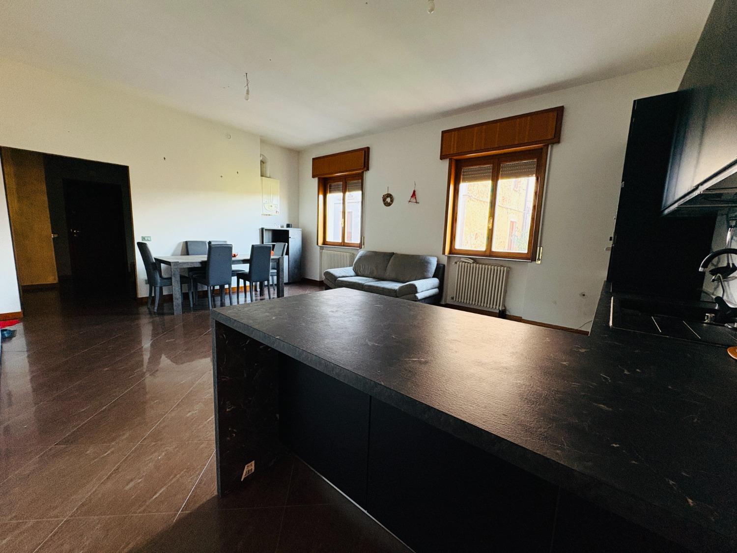 Trilocale in Via Vittorio Veneto, Carpaneto Piacentino