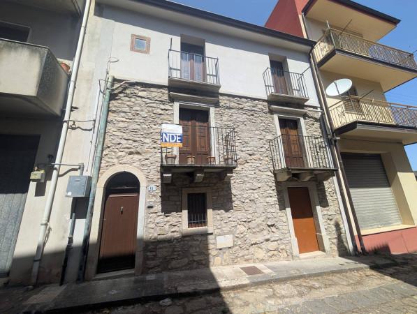 Terratetto unifamiliare in Via New York, Montalbano Elicona — foto 5 di 5