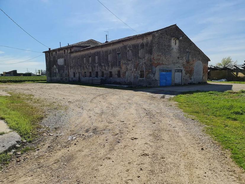 Rustico in Via delle Salette, Nogarole Rocca — foto 4 di 5