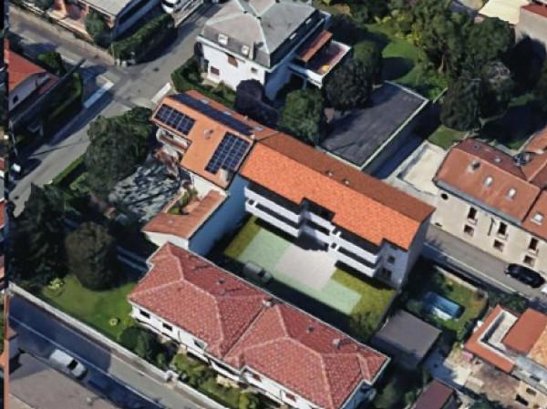 Bilocale in Via Monfalcone, Cesano Maderno — foto 2 di 3