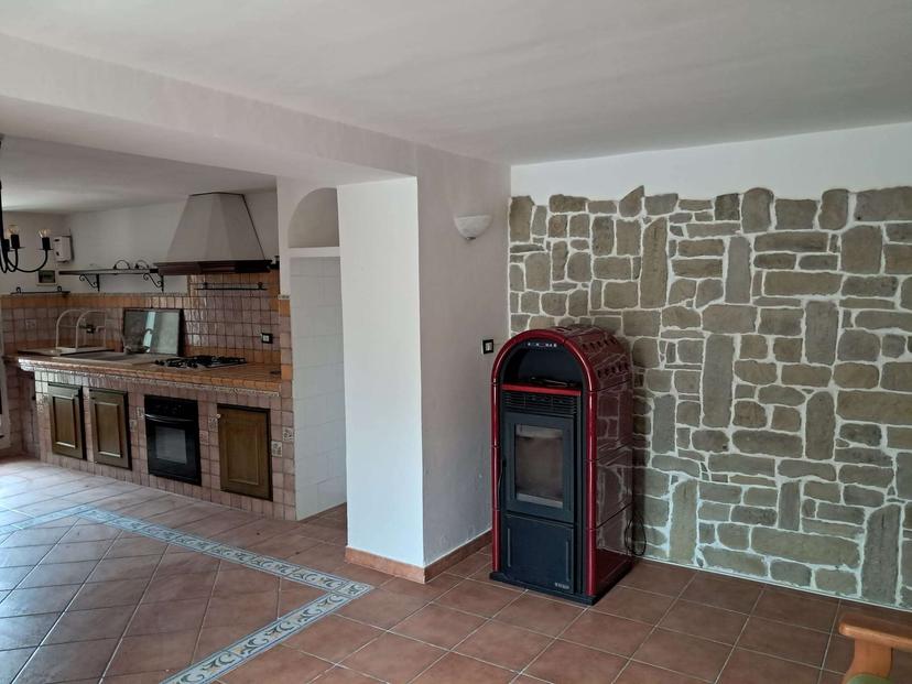 Villa unifamiliare in Via G. Merola, Sparanise — foto 3 di 5