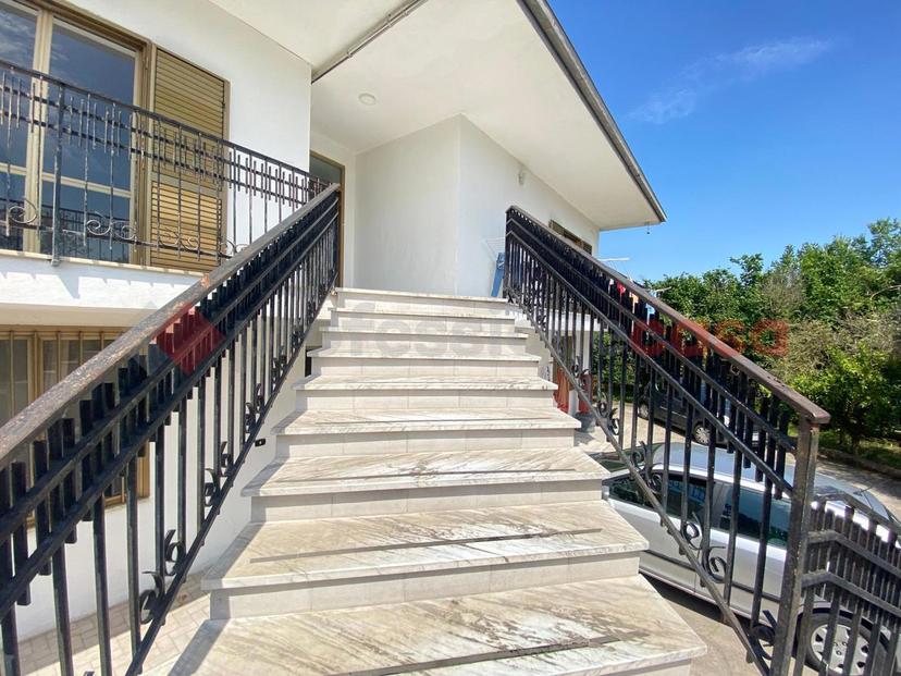 Villa in Via dei Platani  Snc , Carinola — foto 4 di 5