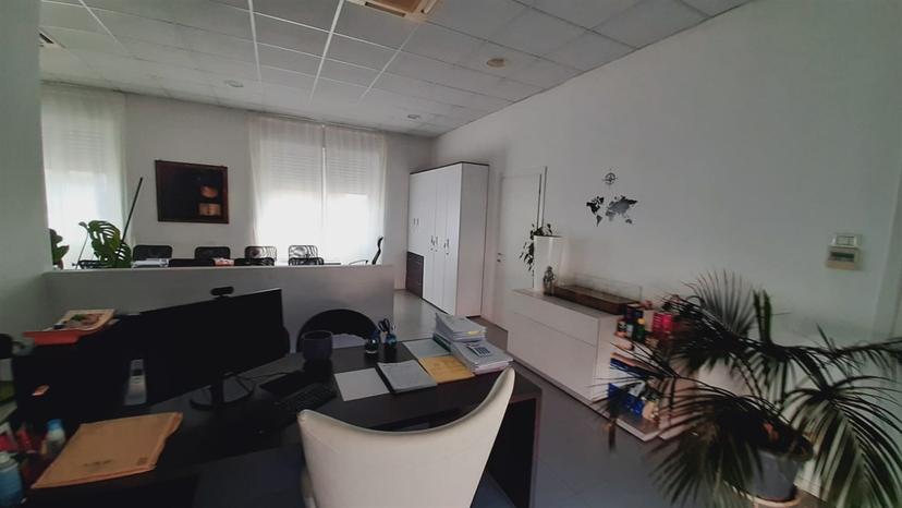Villa bifamiliare, Gallarate — foto 2 di 5