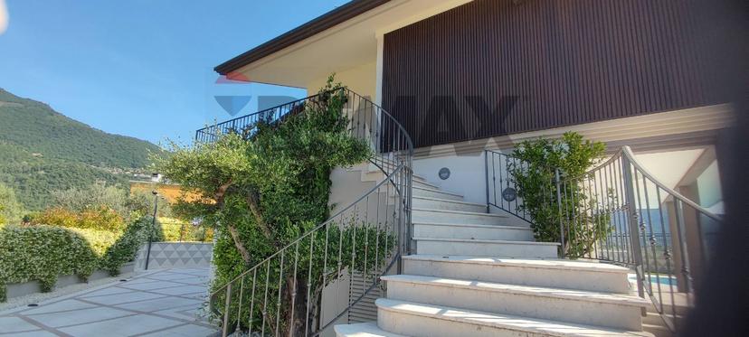 Villa, Roè Volciano — foto 2 di 5