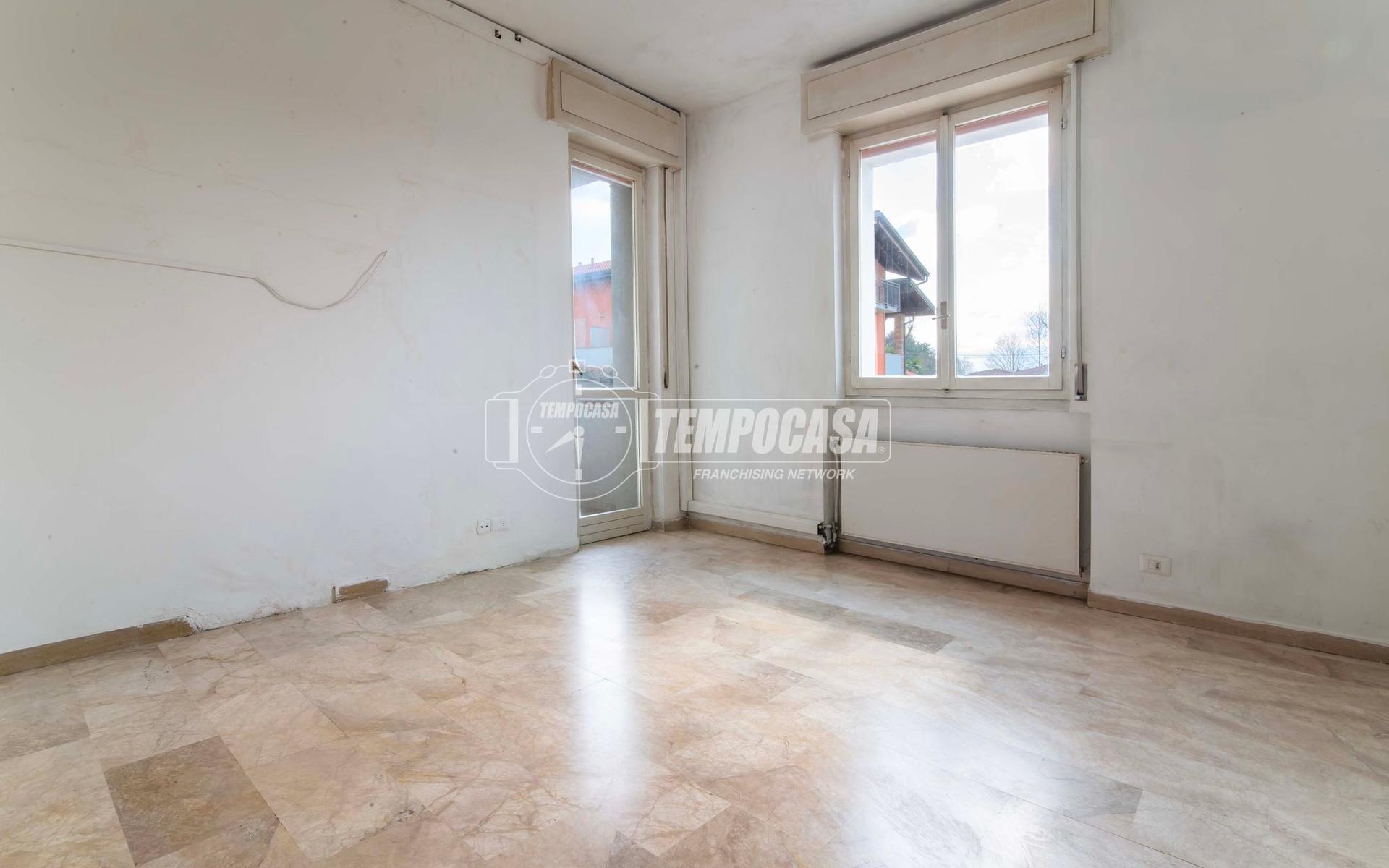 Trilocale in Via Cervino 25, Gorla Maggiore