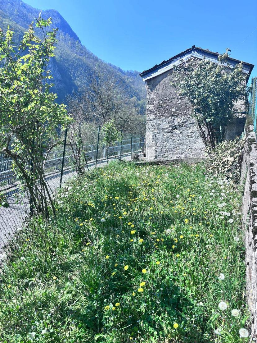 Rustico in Via Don Cortinovis Nn, Val Brembilla — foto 5 di 5