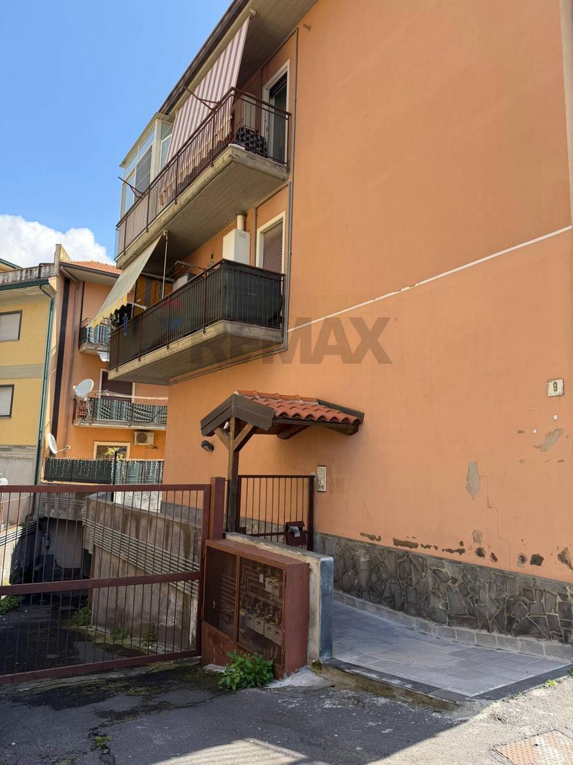 Quadrilocale in Vico Olivella 9, Camporotondo Etneo — foto 4 di 5