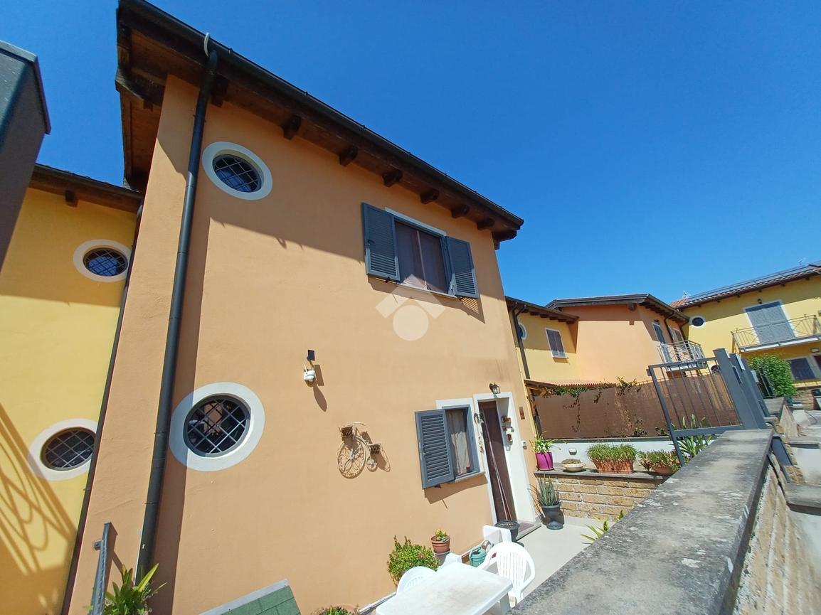 Villa a schiera in Via Niccolò Paganini, Nepi