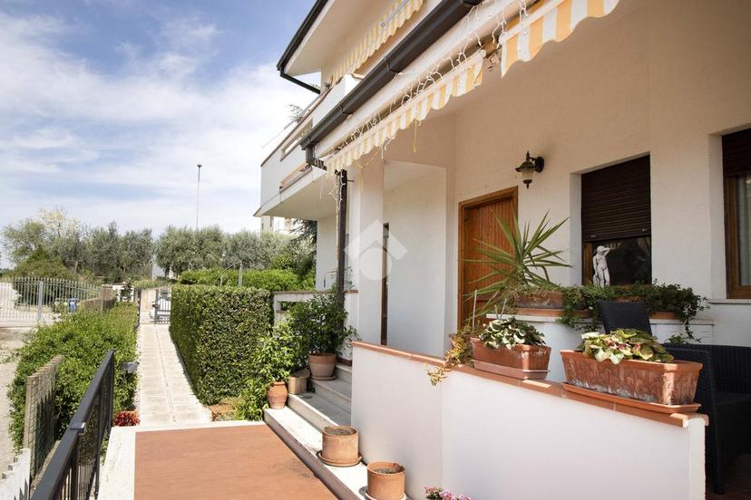Villa a schiera in Via Giuseppe Giammarco 20, Fermo — foto 5 di 5