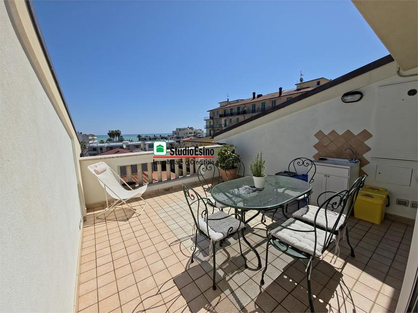 Trilocale in Via Parini 22, Grottammare — foto 3 di 5