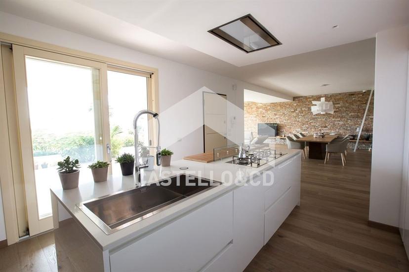 Villa in Via Francesco Crispi 23c, Padenghe sul Garda — foto 3 di 5