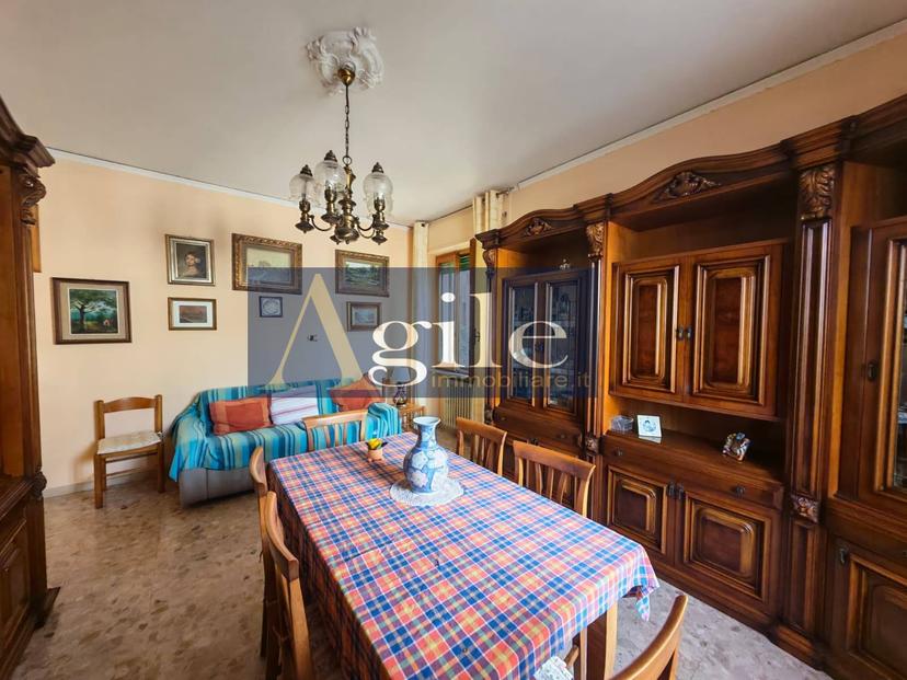 Quadrilocale in Via Maroncelli, San Benedetto del Tronto — foto 2 di 5