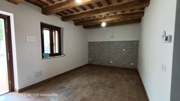 Quadrilocale in Via Fratelli Pasqualoni, Valfornace — foto 3 di 5