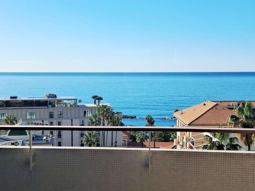 Attico, Sanremo — foto 2 di 5