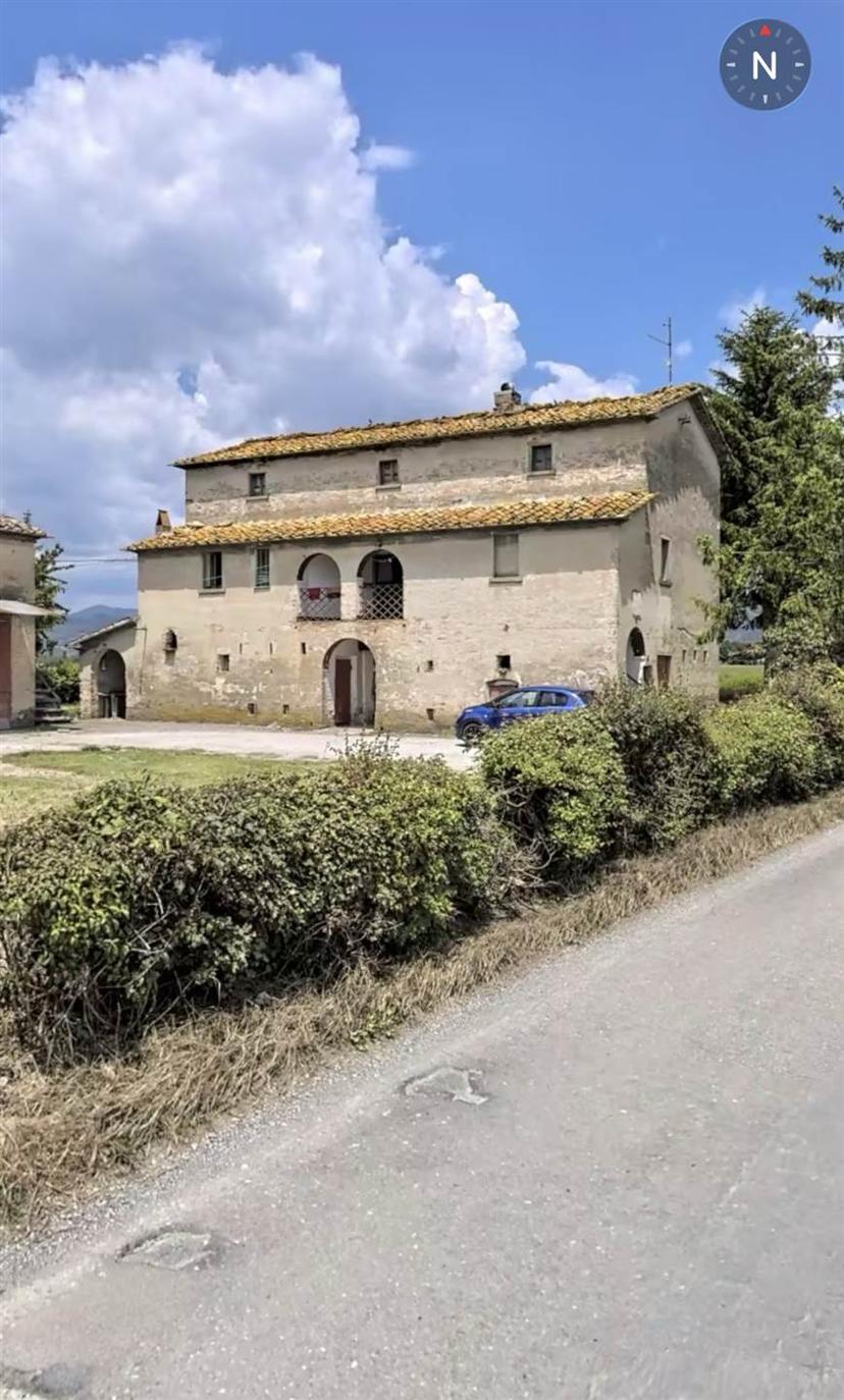 Casa colonica in Via Domenico Cimarosa, Città di Castello — foto 5 di 5