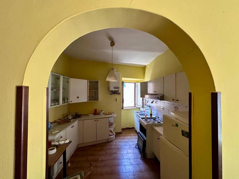 Casa indipendente in Corso Sallustio Snc, Pizzoli — foto 2 di 5
