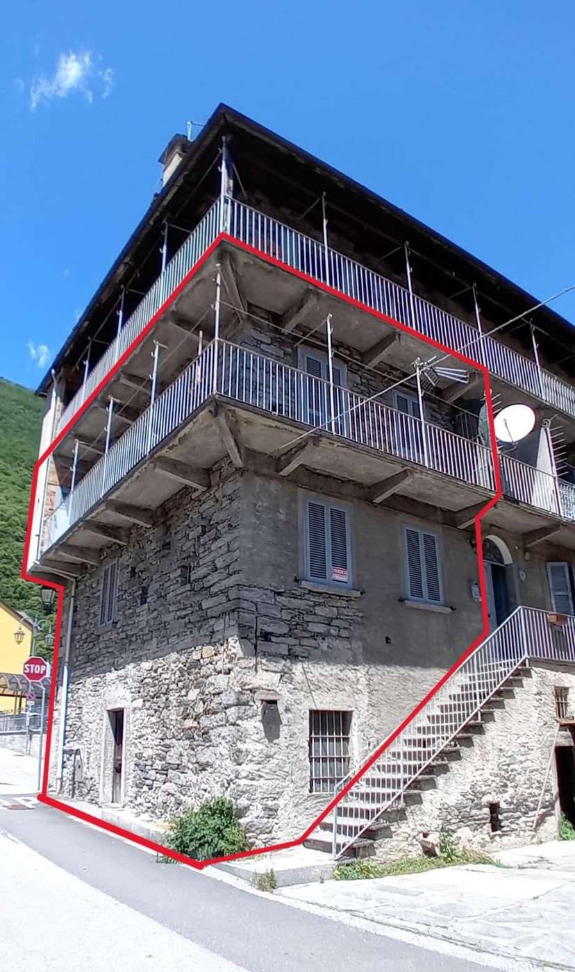 Trilocale in Via Municipio 2, Pallanzeno — foto 3 di 5