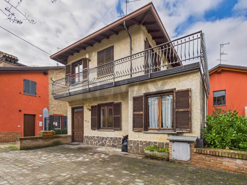 Casa indipendente, Casteggio — foto 2 di 5
