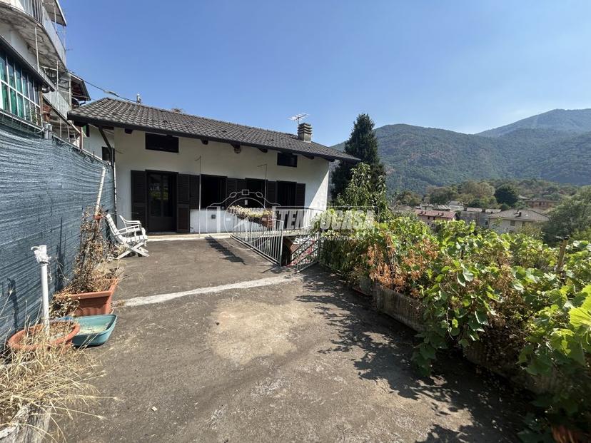 Casa indipendente in Via Berchera 30, Pont-Canavese — foto 5 di 5