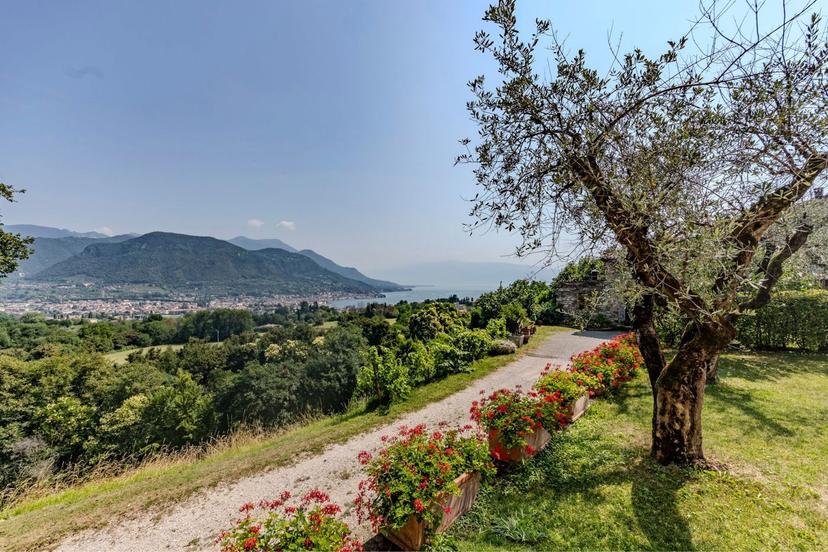 Appartamento in Via Belfiore, Salò — foto 4 di 5