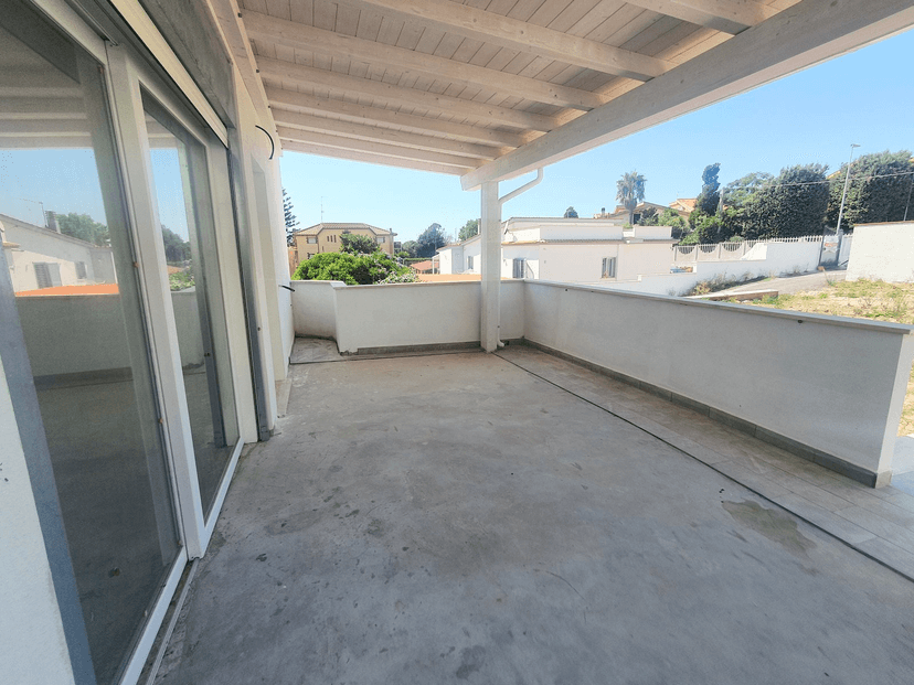 Villa bifamiliare in Via Odino, Anzio — foto 3 di 5