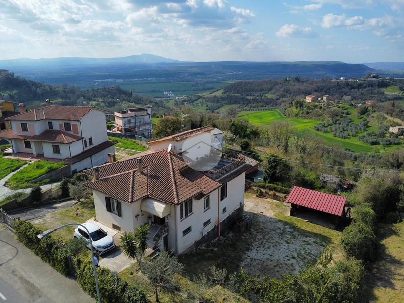 Villa in Viale Veneto Lotti, Magliano Sabina — foto 3 di 5