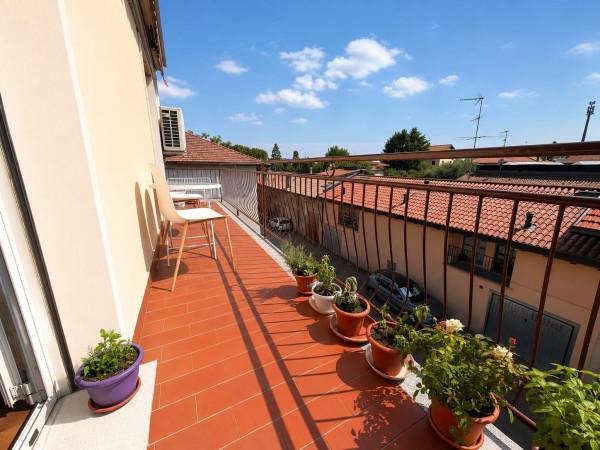 Trilocale in Via Borgognone 15a, Cantù