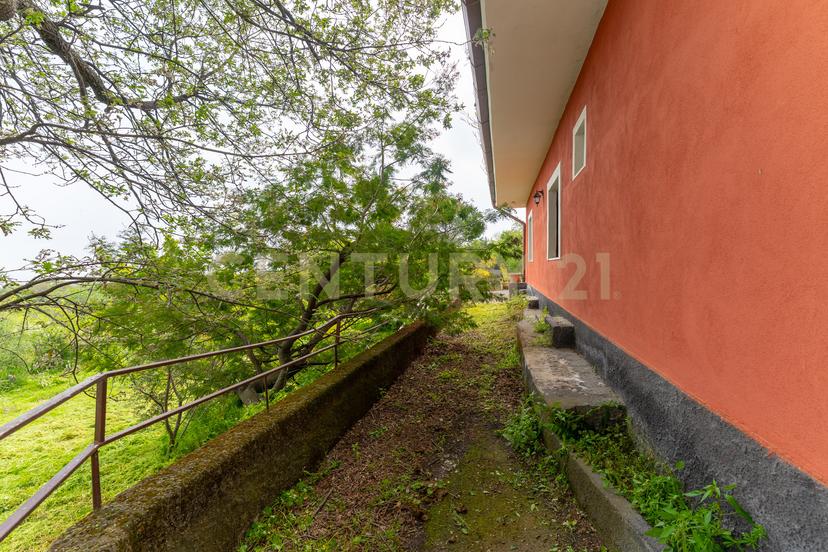 Bilocale in Contrada Petto Dragone, Linguaglossa — foto 5 di 5