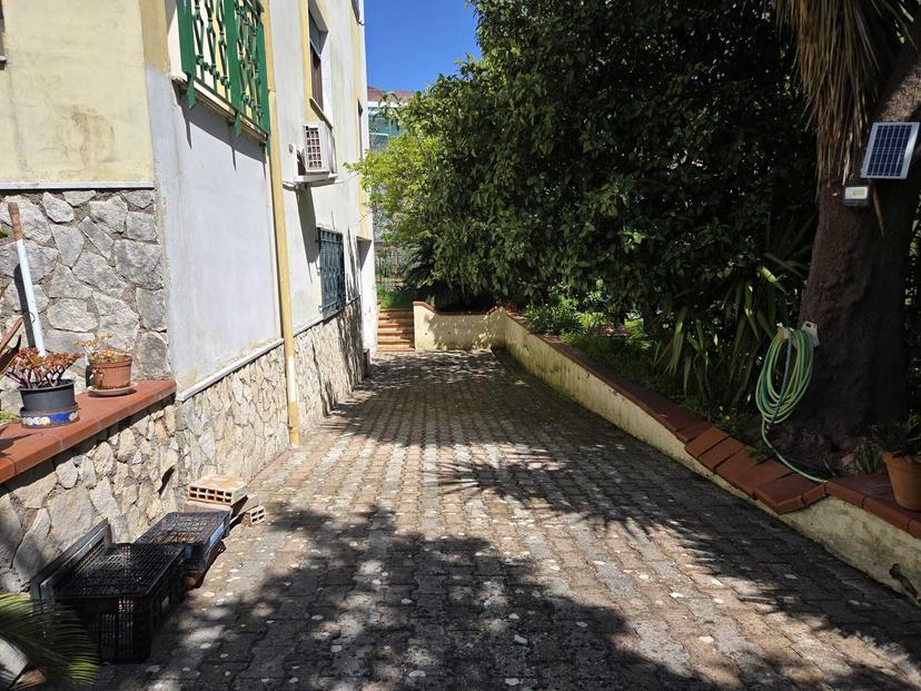 Villa a schiera in Via Nicolò Fumo 10, Baronissi