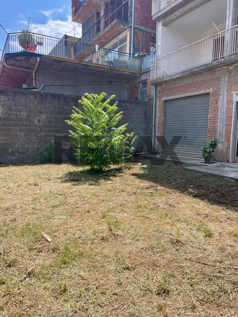 Quadrilocale in Via Carlo Alberto della Chiesa 12, Randazzo — foto 5 di 5
