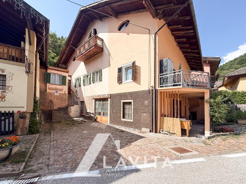 Casa indipendente in Via Cembra, Castello-Molina di Fiemme — foto 2 di 5