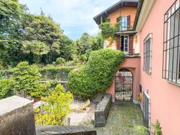 Casa indipendente in Via Bernandino, Orta San Giulio