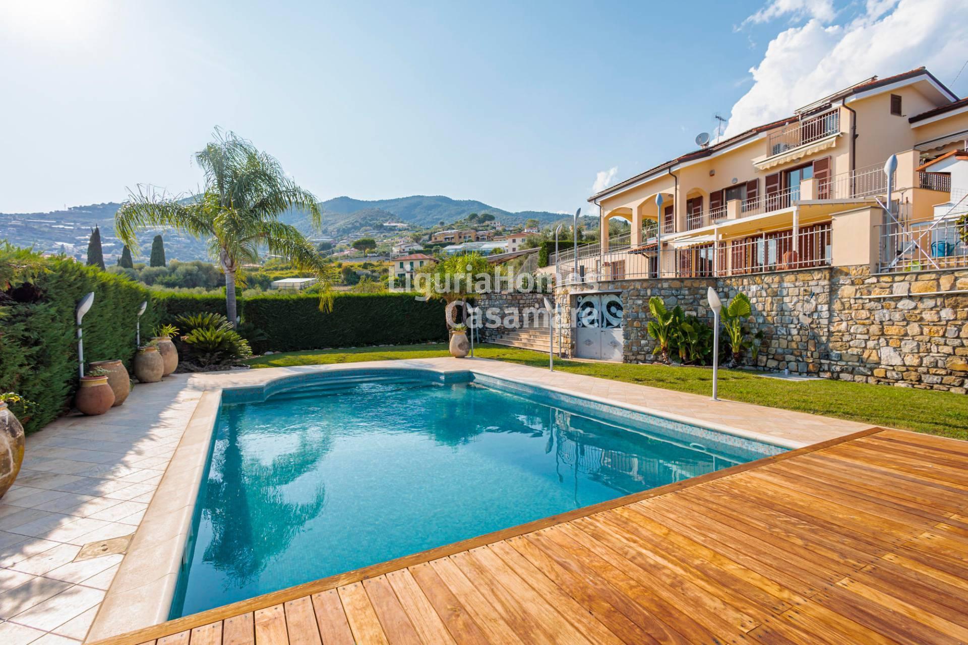 Villa in Strada San Lorenzo, Sanremo