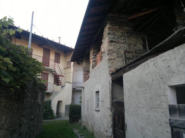 Terratetto unifamiliare in Via Maggiore 25c, Invorio — foto 3 di 5