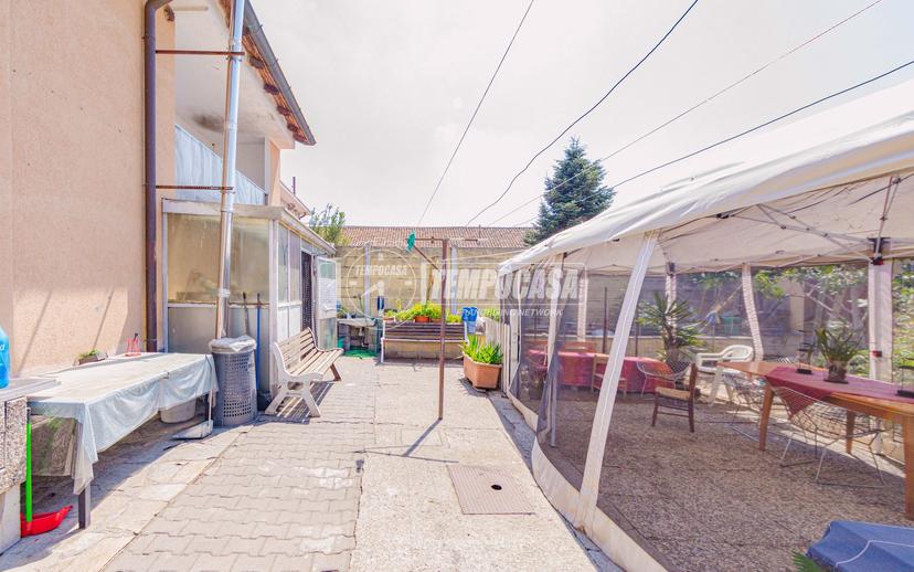 Villa in Via Primavera 4, Vigevano — foto 3 di 5