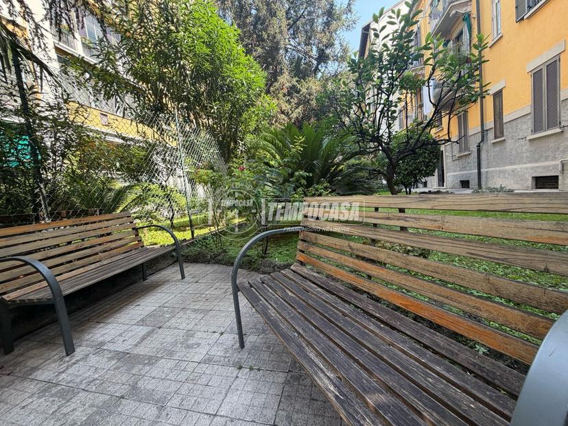 Trilocale in Via Bergonzoli 2, Milano