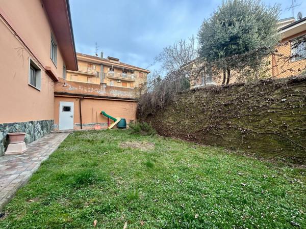 Villa plurifamiliare in Via Ferdinando Magellano 10, Acqui Terme