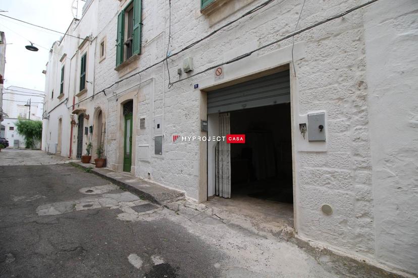 Trilocale in Via Gaetano Donizetti, Martina Franca