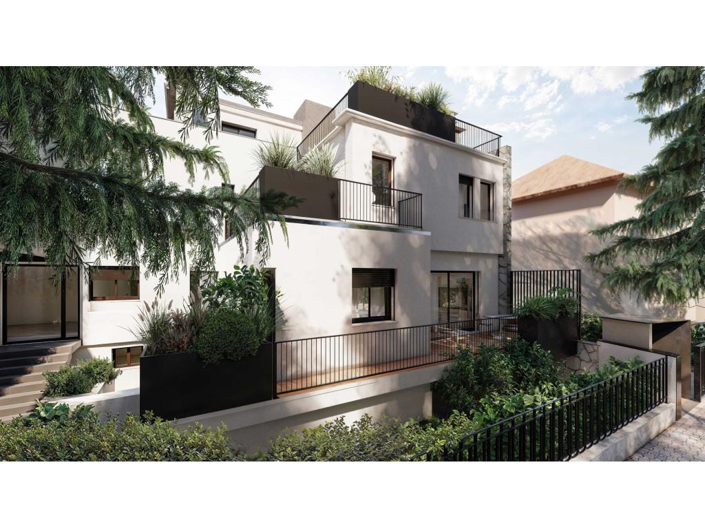 Attico, Parma