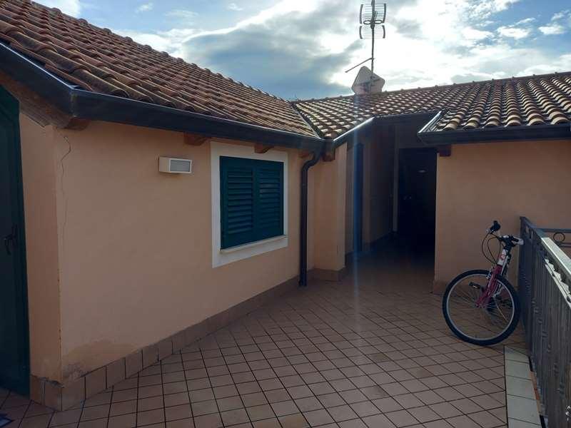 Trilocale in Via Beato Simeone, Castellabate