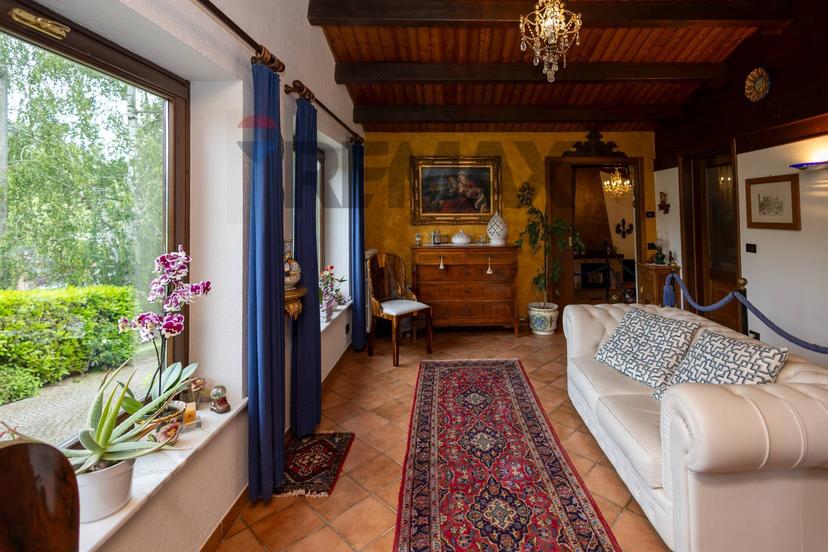 Villa in Via Rolfi 3, Santa Vittoria d'Alba — foto 4 di 5