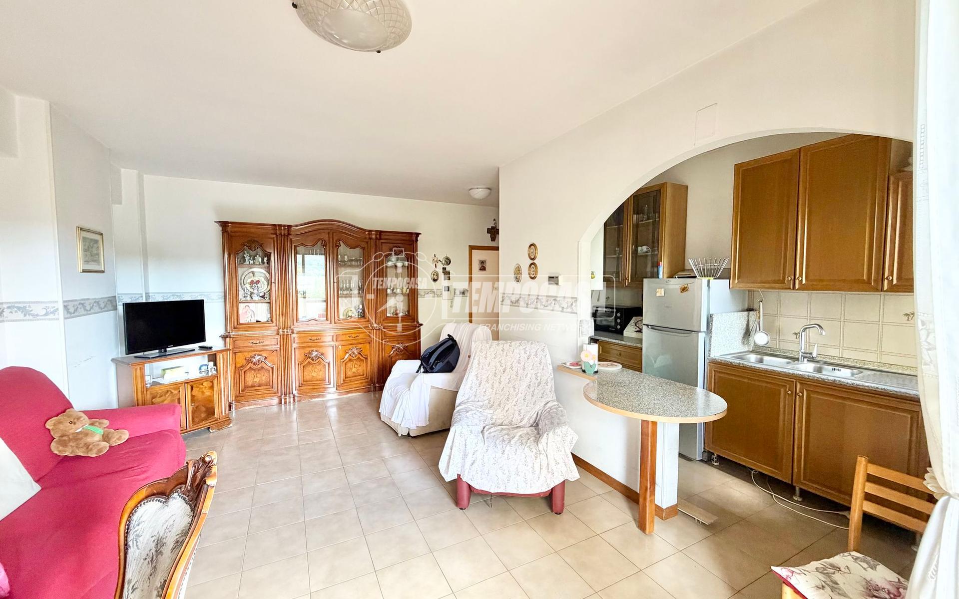 Trilocale in Viale dei Platani, Ascoli Piceno