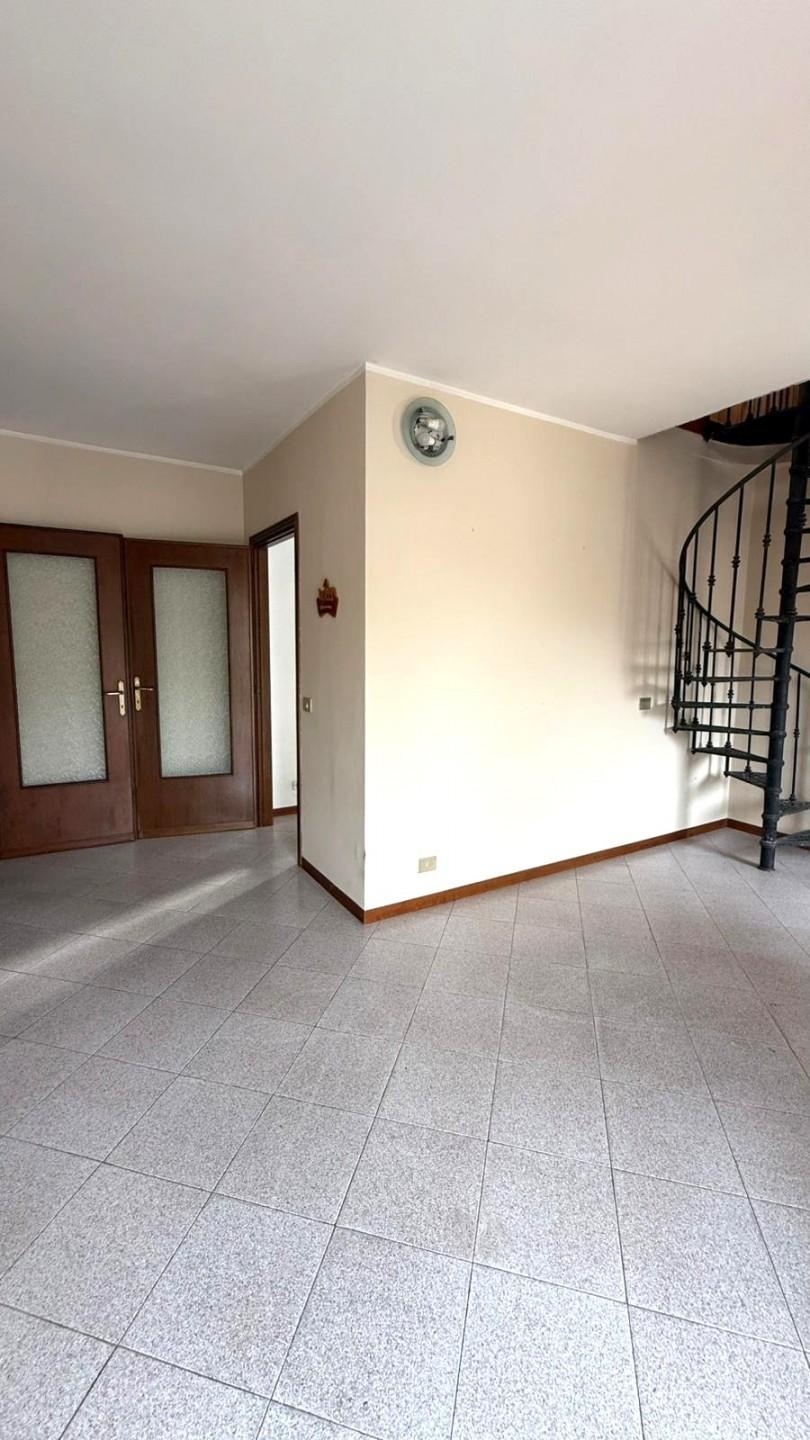 Villa in Via Milano 68, Casale Monferrato — foto 5 di 5