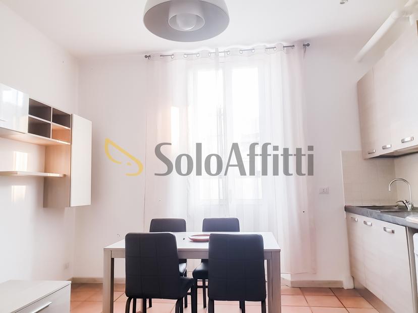 Bilocale in Viale Giovanni da Cermenate 42, Milano