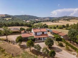 Rustico in Strada Provinciale Cinigianese, Cinigiano