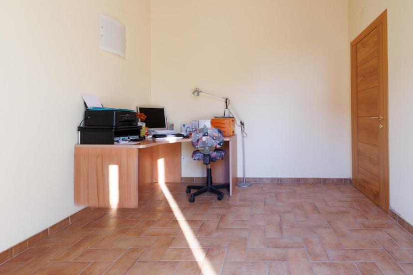 Villa in Via Caduti delle Forze dell'Ordine 1, Città di Castello — foto 2 di 5
